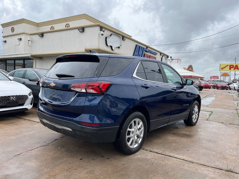 Chevrolet Equinox Vehicle Image 05
