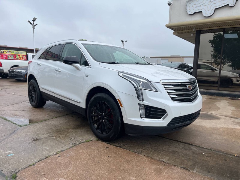 Cadillac XT5 Vehicle Image 06