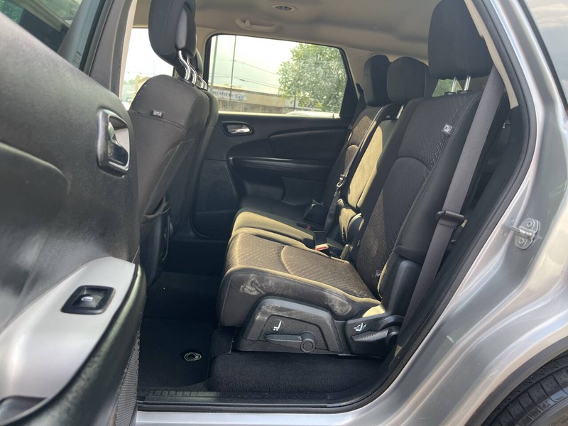 Dodge Journey Vehicle Image 08