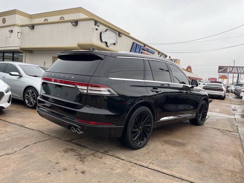 Lincoln Aviator Vehicle Image 05