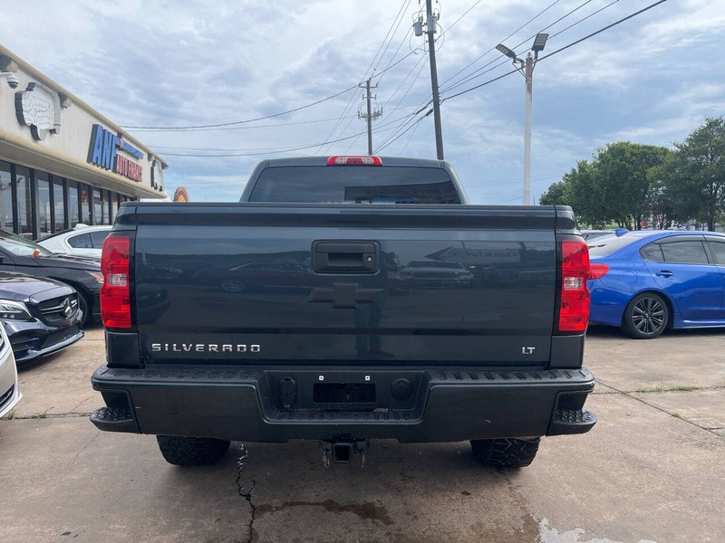 Chevrolet Silverado 1500 Vehicle Image 04