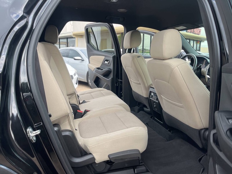 Chevrolet Traverse Vehicle Image 19