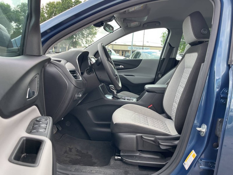 Chevrolet Equinox Vehicle Image 07
