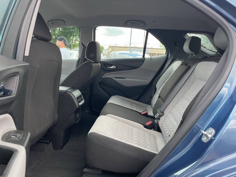 Chevrolet Equinox Vehicle Image 08
