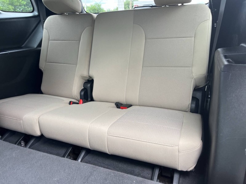 Chevrolet Traverse Vehicle Image 09