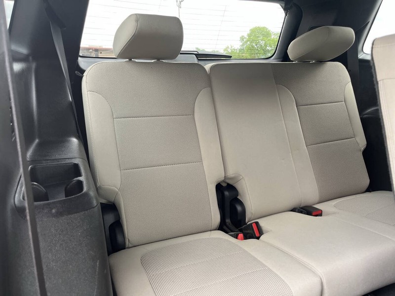 Chevrolet Traverse Vehicle Image 12