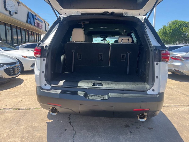 Chevrolet Traverse Vehicle Image 10