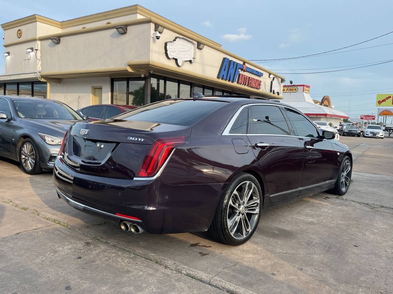 Cadillac CT6 Vehicle Image 05