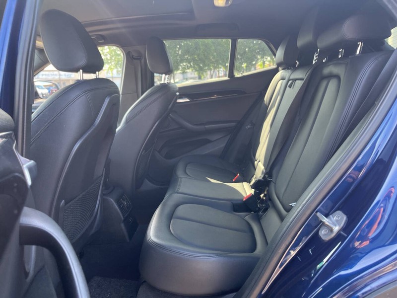 BMW X2 Vehicle Image 13