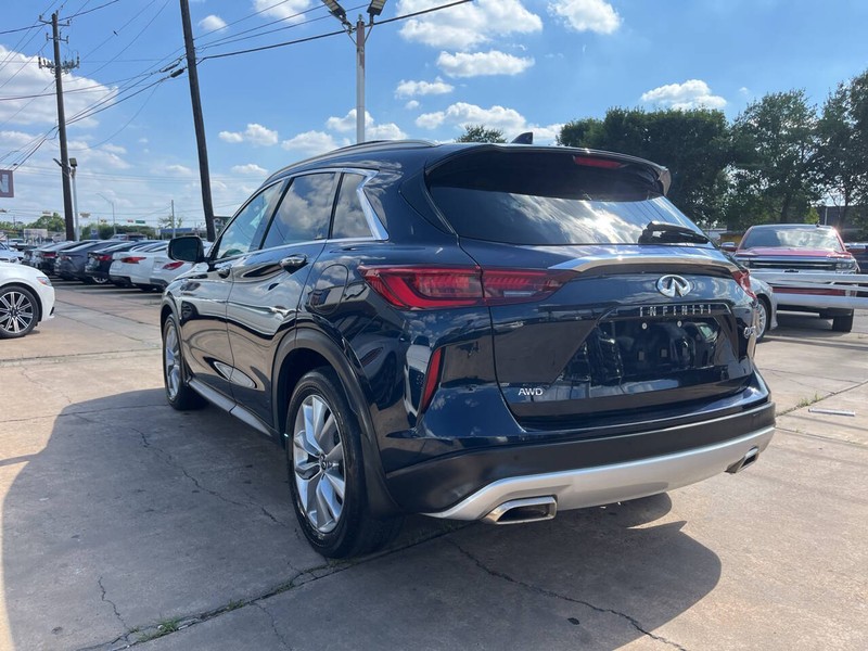 INFINITI QX50 Vehicle Image 03