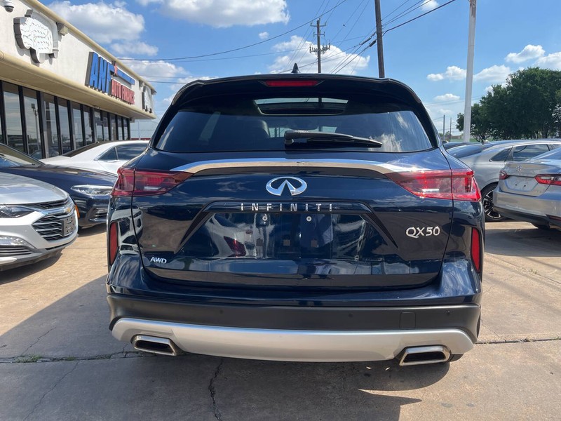 INFINITI QX50 Vehicle Image 04