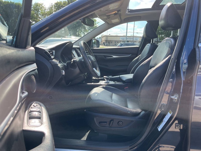 INFINITI QX50 Vehicle Image 07