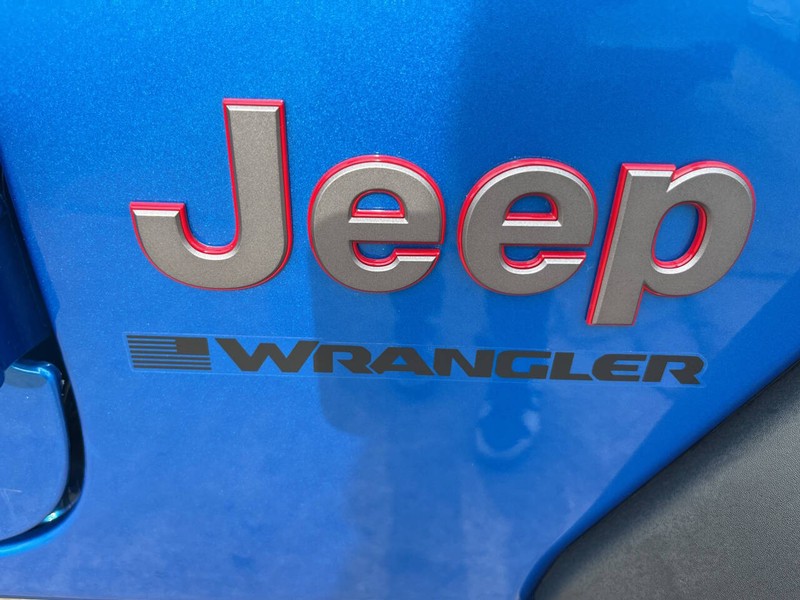 Jeep Wrangler Vehicle Image 16