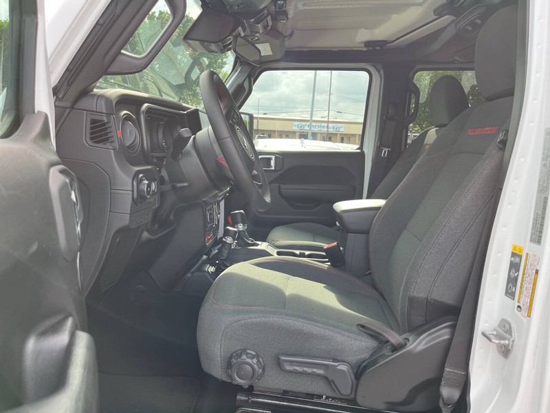 Jeep Wrangler Vehicle Image 07