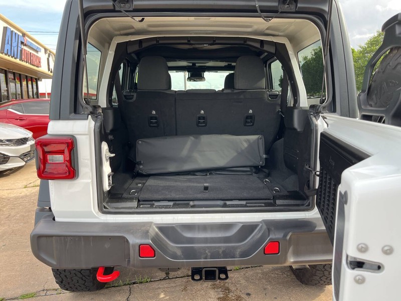 Jeep Wrangler Vehicle Image 09