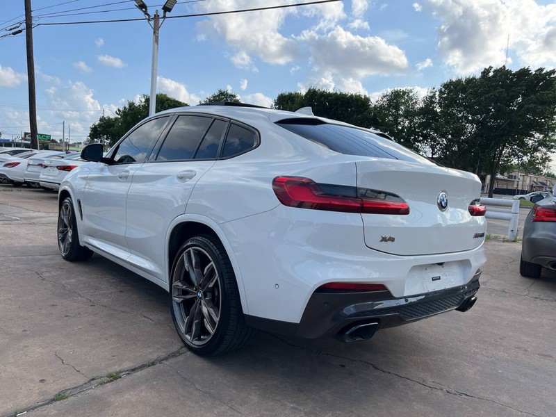 BMW X4 Vehicle Image 03
