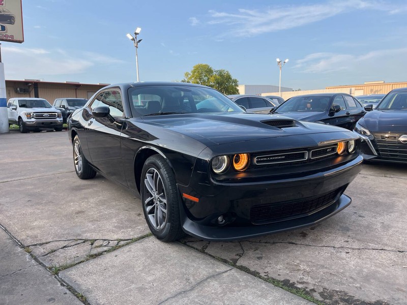 Dodge Challenger Vehicle Image 06