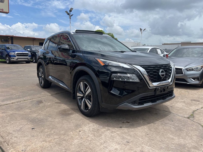 Nissan Rogue Vehicle Image 06