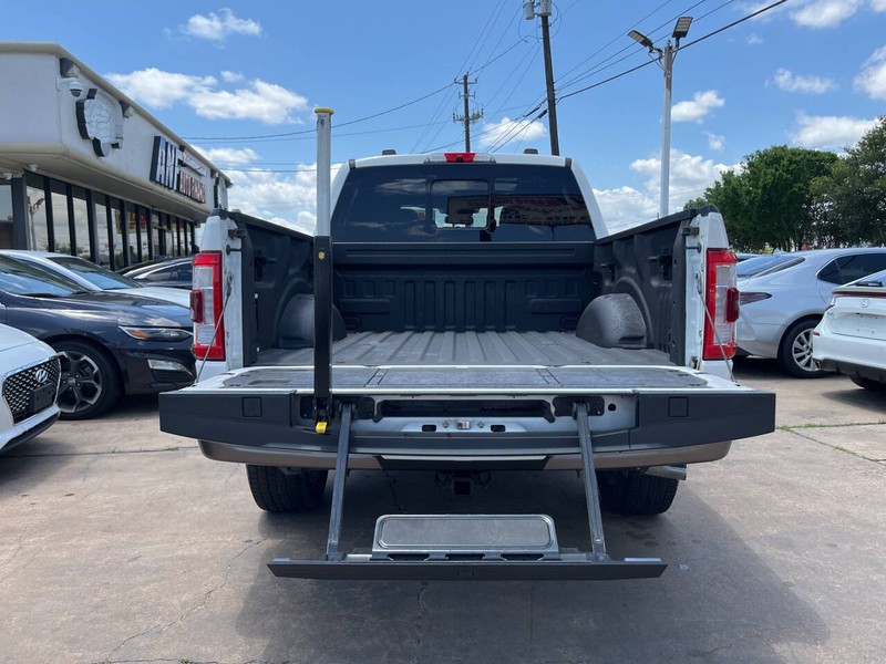 Ford F-150 Vehicle Image 10