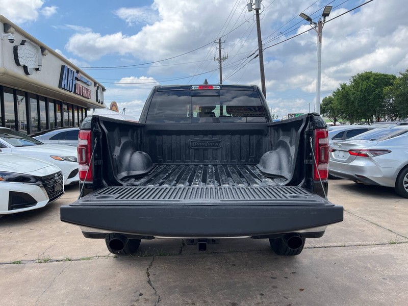 Ram 1500 Vehicle Image 09