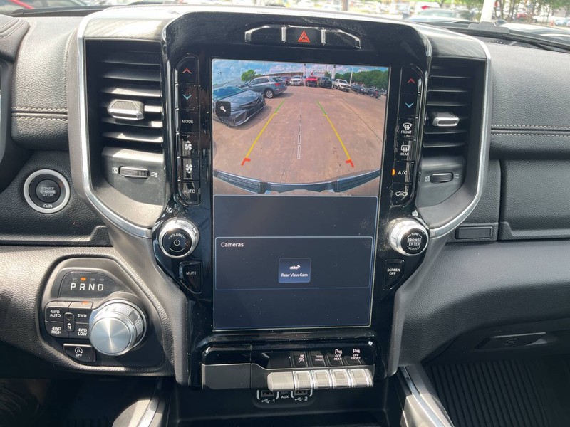Ram 1500 Vehicle Image 12