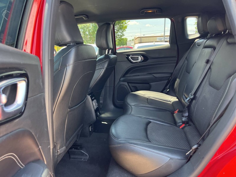 Jeep Compass Vehicle Image 08