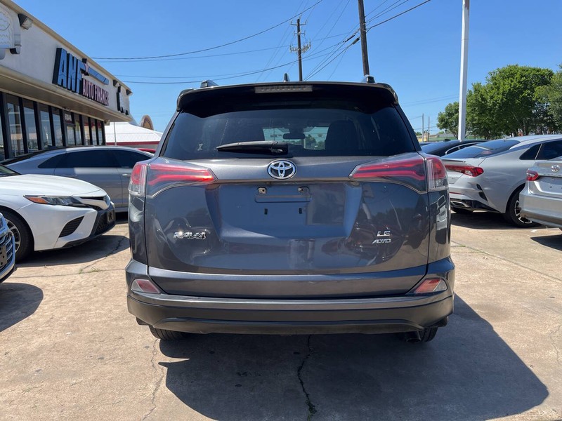 Toyota RAV4 Vehicle Image 03