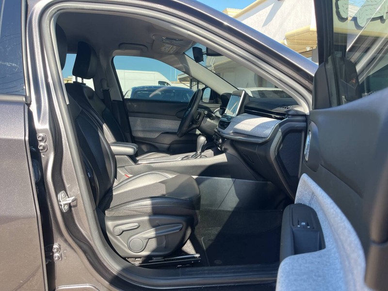 Jeep Compass Vehicle Image 11