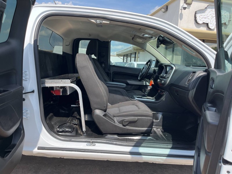 Chevrolet Colorado Vehicle Image 10