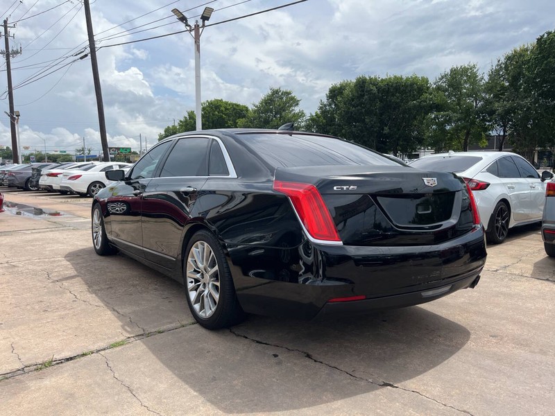 Cadillac CT6 Sedan Vehicle Image 03