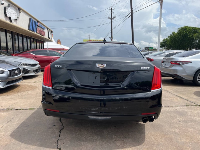 Cadillac CT6 Sedan Vehicle Image 04