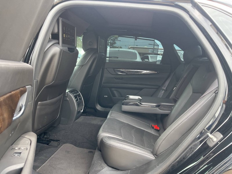 Cadillac CT6 Sedan Vehicle Image 08