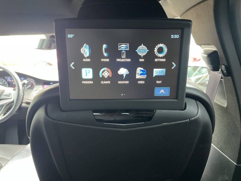 Cadillac CT6 Sedan Vehicle Image 12