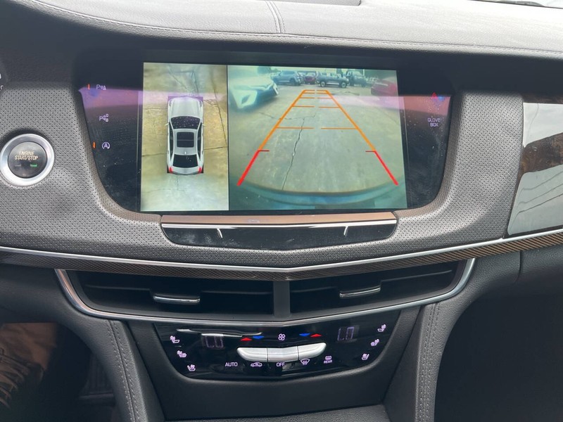 Cadillac CT6 Sedan Vehicle Image 15