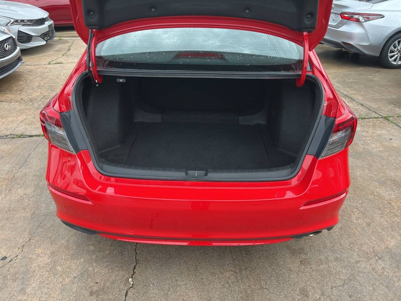 Honda Civic Sedan Vehicle Image 09