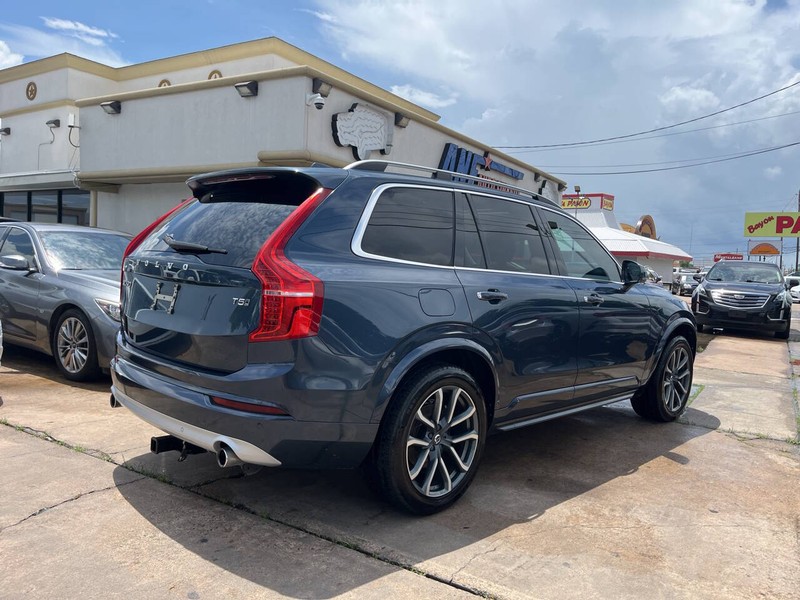 Volvo XC90 Vehicle Image 05