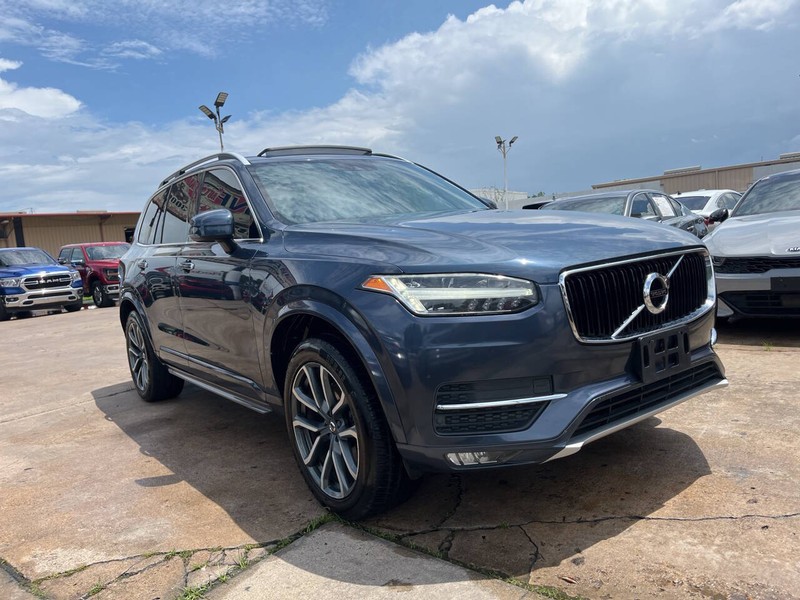 Volvo XC90 Vehicle Image 06