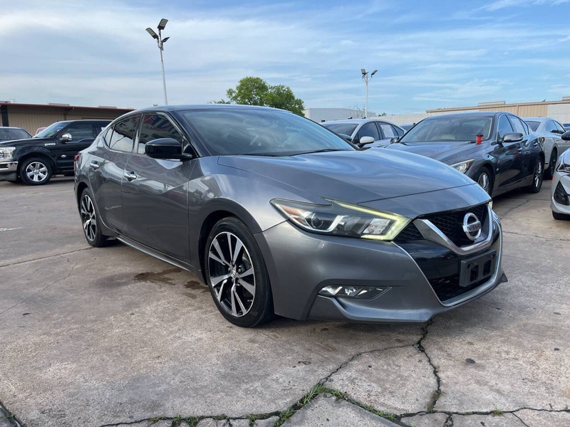 Nissan Maxima Vehicle Image 08