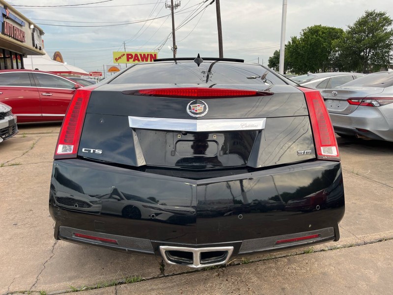 Cadillac CTS Coupe Vehicle Image 05
