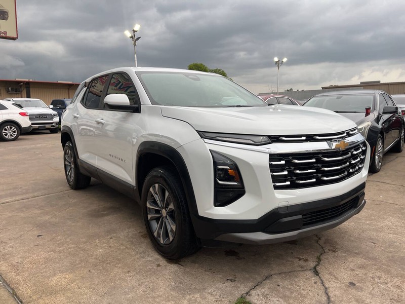 Chevrolet Equinox Vehicle Image 06