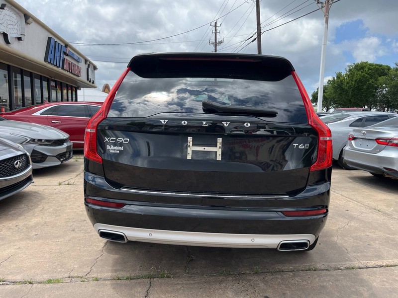 Volvo XC90 Vehicle Image 04