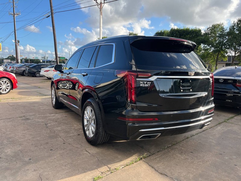 Cadillac XT6 Vehicle Image 03