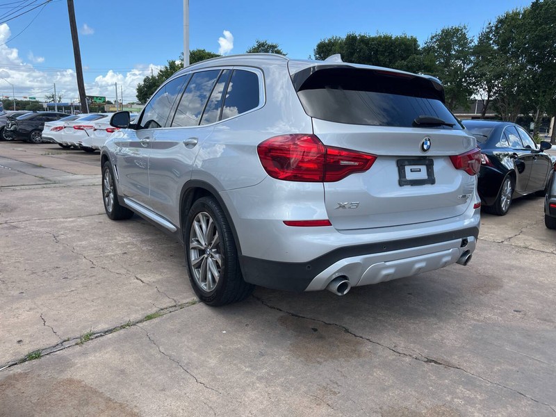 BMW X3 Vehicle Image 03