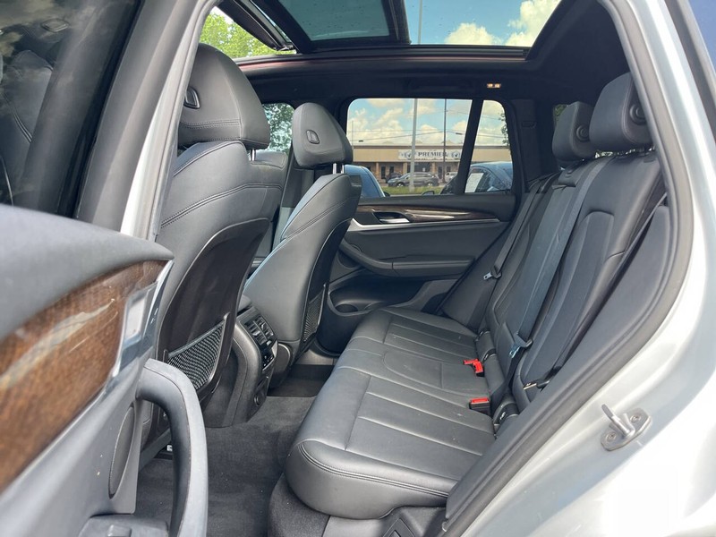 BMW X3 Vehicle Image 08