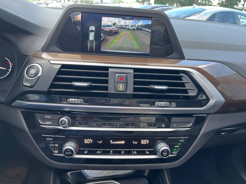 BMW X3 Vehicle Image 12