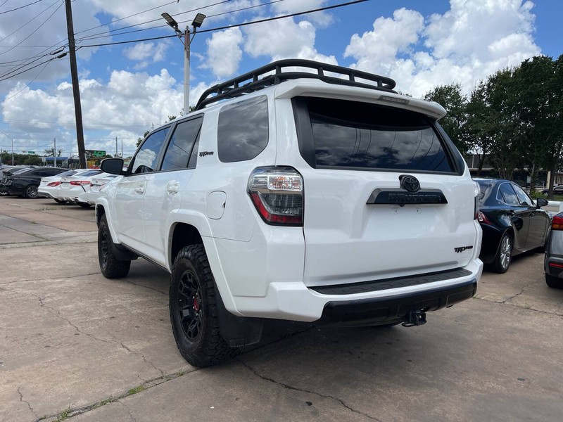 Toyota 4Runner Vehicle Image 03