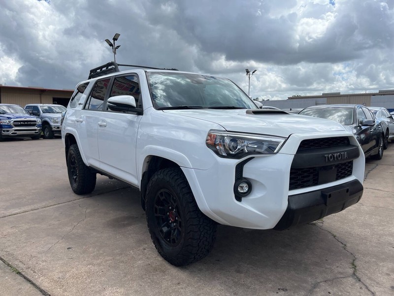 Toyota 4Runner Vehicle Image 07