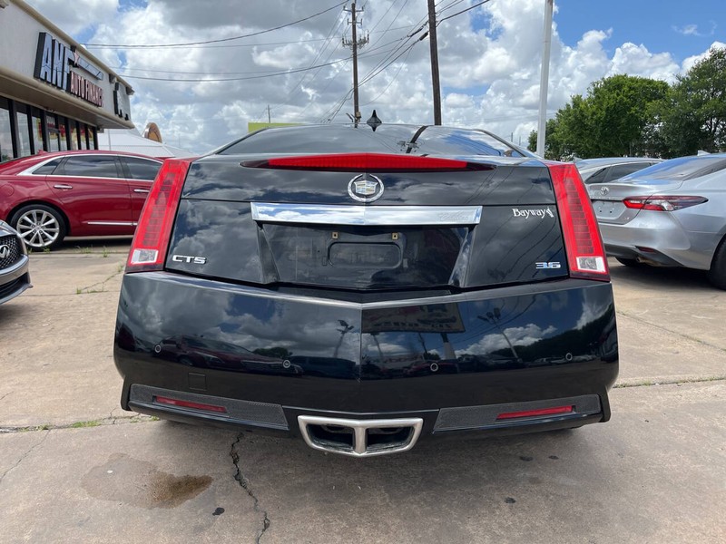Cadillac CTS Coupe Vehicle Image 04
