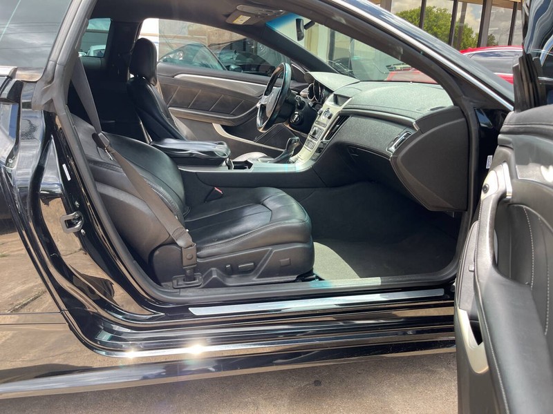 Cadillac CTS Coupe Vehicle Image 10