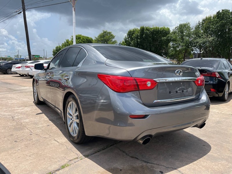 INFINITI Q50 Vehicle Image 03